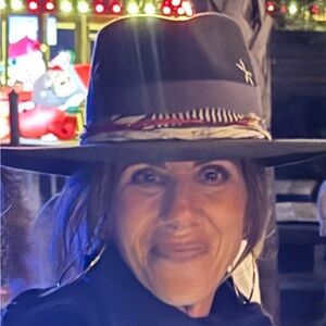 Meet your Posher, Beth